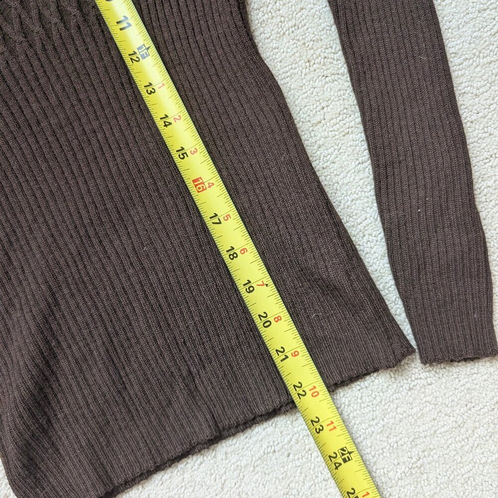 EUC United Colors of Benetton Italian Wool Blend Thin Sweater Small Dark Brown - Picture 7 of 7